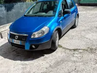 Usata Fiat Sedici 120 CV (88 kW) 2008 Bluazzurro SUV