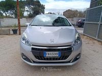 Usata Peugeot 208 Allure 75 CV (55 kW) 2018 Argento Utilitaria