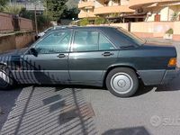 Usata Mercedes 190 105 CV (77 kW) 1991 Grigio Berlina