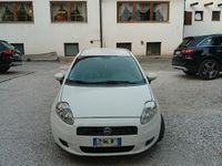 Usata Fiat Punto 70 CV (51 kW) 2009 Bianco Utilitaria
