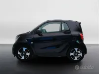 Usata Smart ForTwo Electric Drive Passion 41 kW (56 CV) 2022 Ecabodypanels Berlina