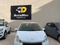 Usata Peugeot 208 Allure 68 CV (50 kW) 2014 Bianco Utilitaria