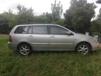 Begagnad Toyota Corolla 97 HK (71 kW) 2005 Silver Kombi