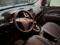 Usata Fiat Doblò 120 CV (88 kW) 2010 Monovolume
