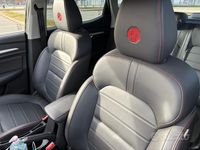 Usata MG ZS Luxury 106 CV (77 kW) 2024 Nero Station wagon