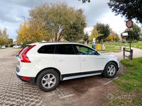 Usado Volvo XC60 163 CV (119 kW) 2011 Blanco SUV