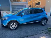 Usata Renault Captur 90 CV (66 kW) 2014 Blu SUV