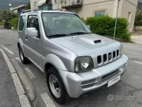 Second-hand Suzuki Jimny 86 CP (63 kW) 2007 Gri SUV