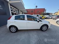 Usata Fiat Punto Street 95 CV (69 kW) 2018 Bianco Utilitaria