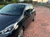Usata Peugeot 2008 Allure 110 CV (80 kW) 2018 SUV