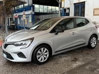 Usata Renault Clio V Life 101 CV (74 kW) 2022 Grigio Berlina