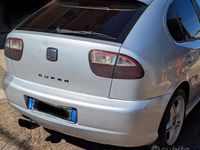 Usata Seat Leon Sport 130 CV (95 kW) 2005 Grigio Utilitaria