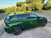 Usata Peugeot 308 Allure 136 CV (100 kW) 2025 Verde Berlina