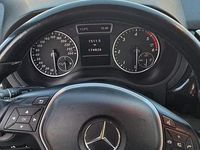 Usata Mercedes B180 108 CV (79 kW) 2014 Grigio Monovolume