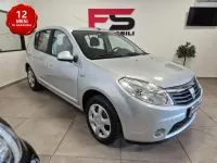 Usata Dacia Sandero Lauréate 76 CV (55 kW) 2010 Argento Berlina