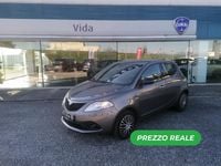 Usata Lancia Ypsilon 69 CV (50 kW) 2019 Grigio