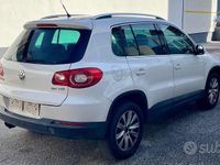 Usata VW Tiguan 140 CV (102 kW) 2008 Bianco SUV