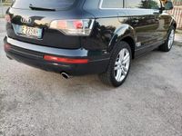 usata Audi Q7  7posti . 2007