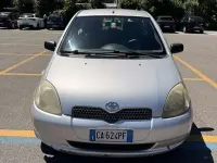 Usata Toyota Yaris Luna 86 CV (63 kW) 2002 Berlina