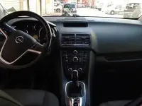 Usata Opel Meriva 95 CV (69 kW) 2011 Bianco Monovolume