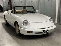 Usata Alfa Romeo Spider 126 CV (92 kW) 1990 Bianco Cabrio