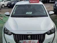 Usata Peugeot 208 Allure 101 CV (74 kW) 2021 Bianco Utilitaria