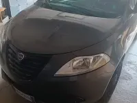 Usata Lancia Ypsilon 60 CV (44 kW) 2015 Grigio Utilitaria