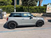 Usata Mini ONE 100 CV (73 kW) 2019 Grigio Utilitaria
