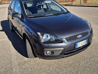 Usata Ford Focus Ambiente 90 CV (66 kW) 2005 Station wagon
