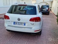 Usata VW Touareg 245 CV (180 kW) 2011 Bianco SUV