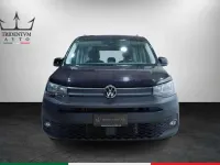 Usata VW Caddy 122 CV (89 kW) 2022 Nero Monovolume