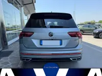 Usata VW Tiguan Allspace R-line 200 CV (147 kW) 2022 Pyrit silver metallizzato SUV