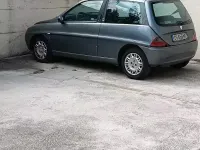 Usata Lancia Ypsilon 60 CV (44 kW) 2003 Grigio Utilitaria