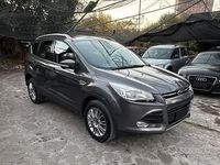 Usata Ford Kuga Titanium 140 CV (102 kW) 2014 Grigio SUV