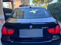 Usata BMW 318 143 CV (105 kW) 2013 Nero Berlina
