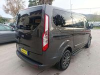 Usata Ford Tourneo 131 CV (96 kW) 2021 Other Monovolume