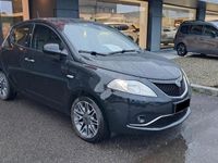 Usata Lancia Ypsilon Platinum 69 CV (50 kW) 2016 Nero Utilitaria