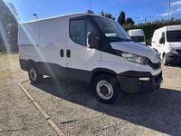 Usata Iveco Daily 116 CV (85 kW) 2017 Bianco Furgone