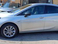 Usata Opel Astra Ultimate 122 CV (89 kW) 2021 Argento Berlina