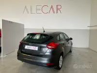 Usata Ford Focus S 101 CV (74 kW) 2017 Grigio Berlina
