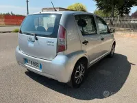 Usata Daihatsu Sirion HIRO 69 CV (50 kW) 2009 Argento Utilitaria