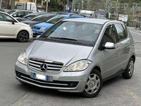 Usata Mercedes A180 Elegance 109 CV (80 kW) 2011 Berlina