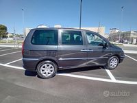 Usata Peugeot 807 Allure 163 CV (119 kW) 2010 Grigio Monovolume