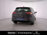 Usata VW Golf VIII Life 116 CV (85 kW) 2022 Grigio Utilitaria