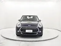 Usata Mini Cooper D 116 CV (85 kW) 2018 Deep blue metallizzato Utilitaria