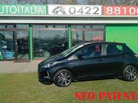 Usata Toyota Yaris Hybrid Active 73 CV (53 kW) 2018 Nero Berlina