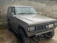 usata Nissan Patrol GR 2.8 td TR Safari autocarro