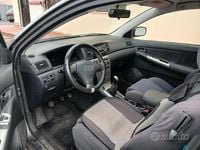 Usata Toyota Corolla 97 CV (71 kW) 2002 Grigio Berlina