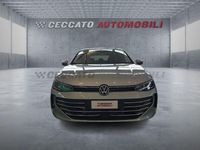 Usata VW Passat 204 CV (150 kW) 2024 Grigio Station wagon