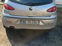 Usata Alfa Romeo 147 105 CV (77 kW) 2000 Grigio Utilitaria